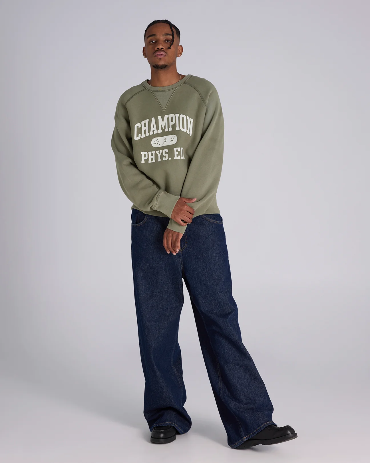 Reworked Raglan Graphic Crew - Image 4