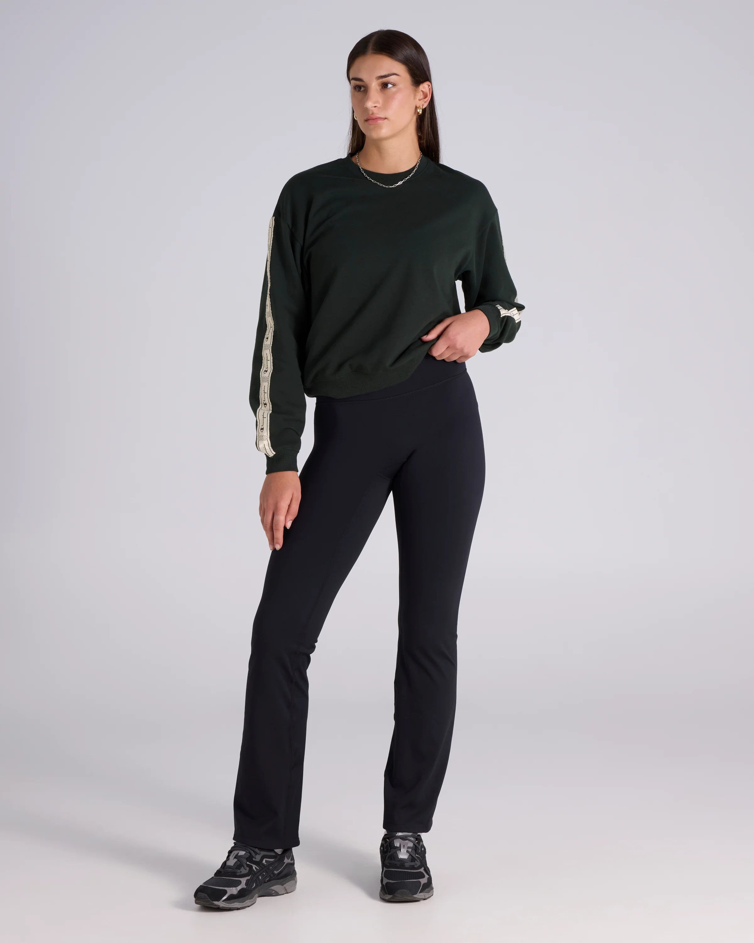 Base One Flare Legging - Image 4