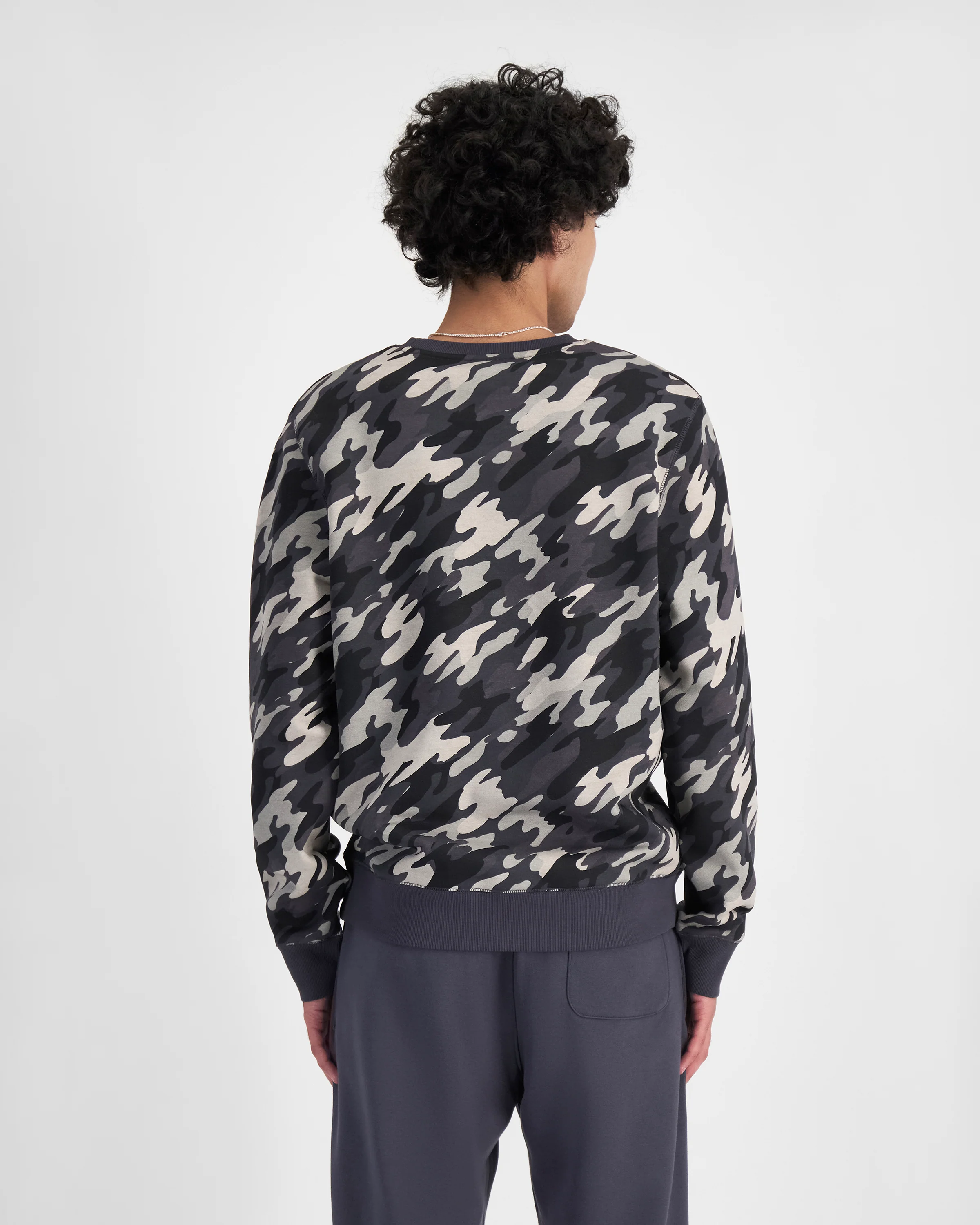 Champion Camo Graphic Crew - Image 3